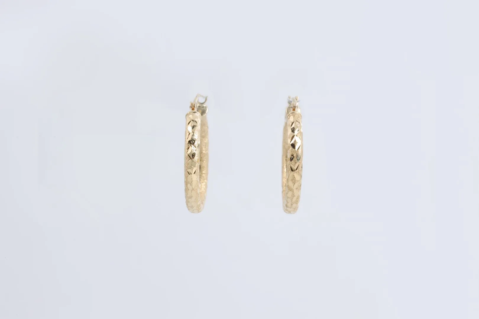 14k Yellow Gold Textured Small Hoop Earrings (1.17g.)