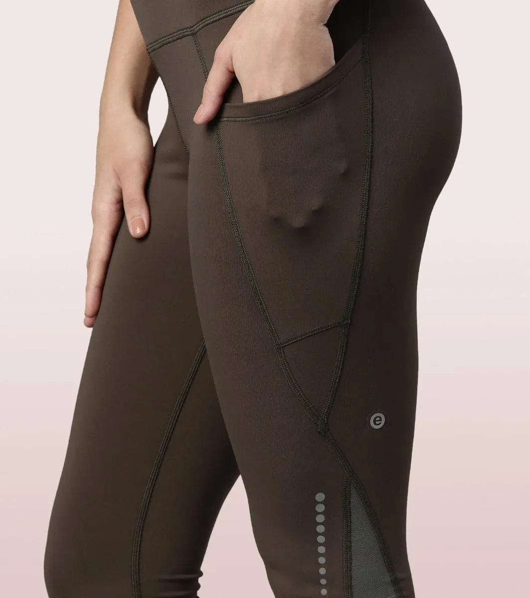 Active Capri Legging| Dry Fit Active Capri Legging With Reflective Graphic