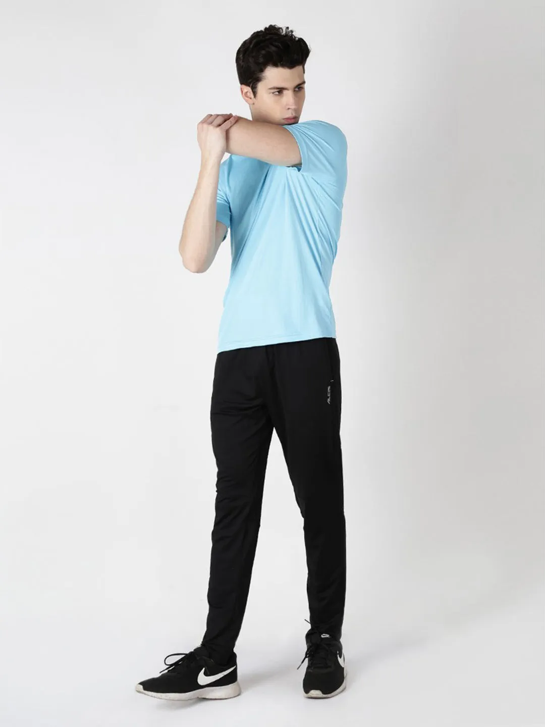 Alcis Men Blue Solid Round Neck Wonder T-shirt