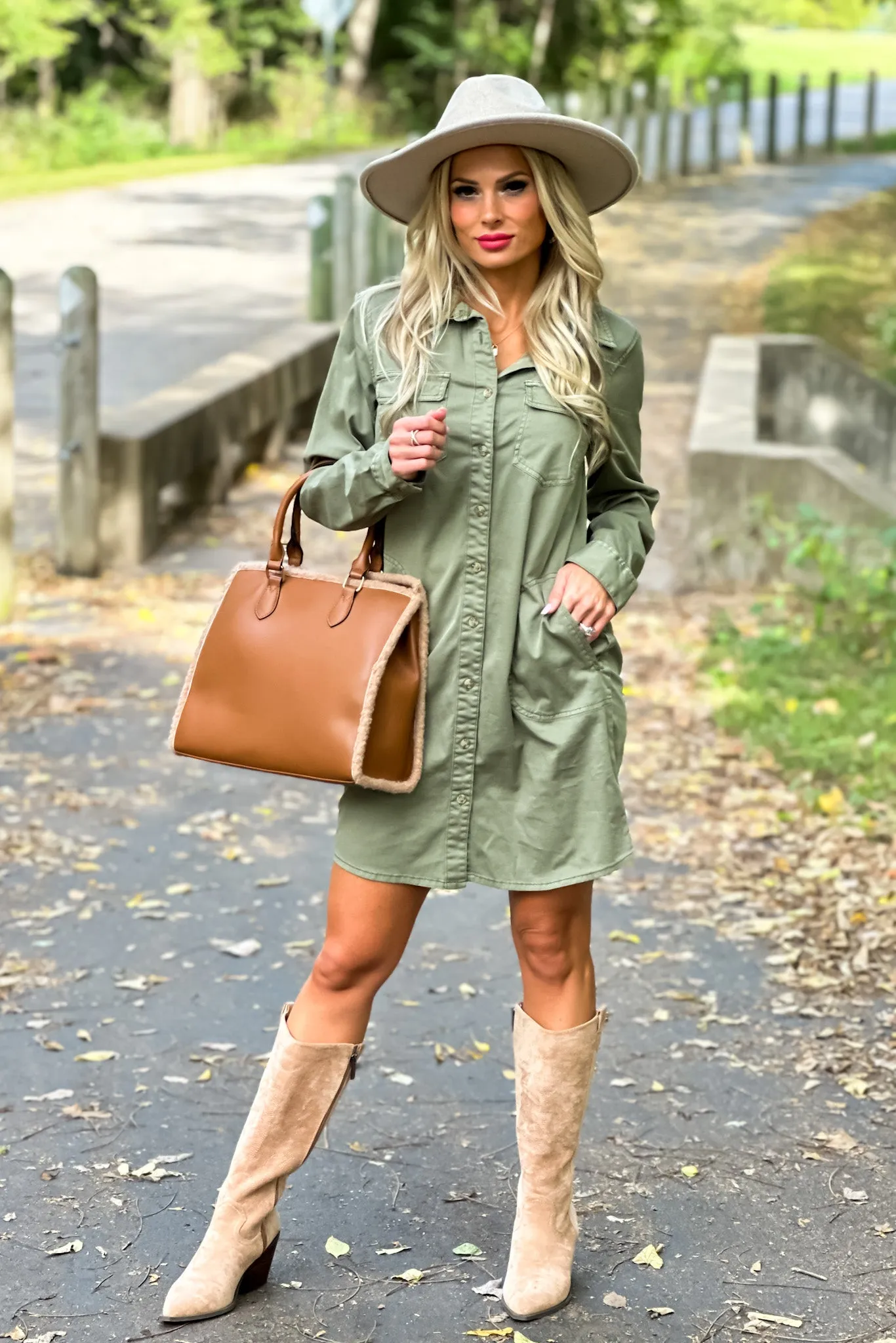 Bindi Button Down Shirt Dress : Olive