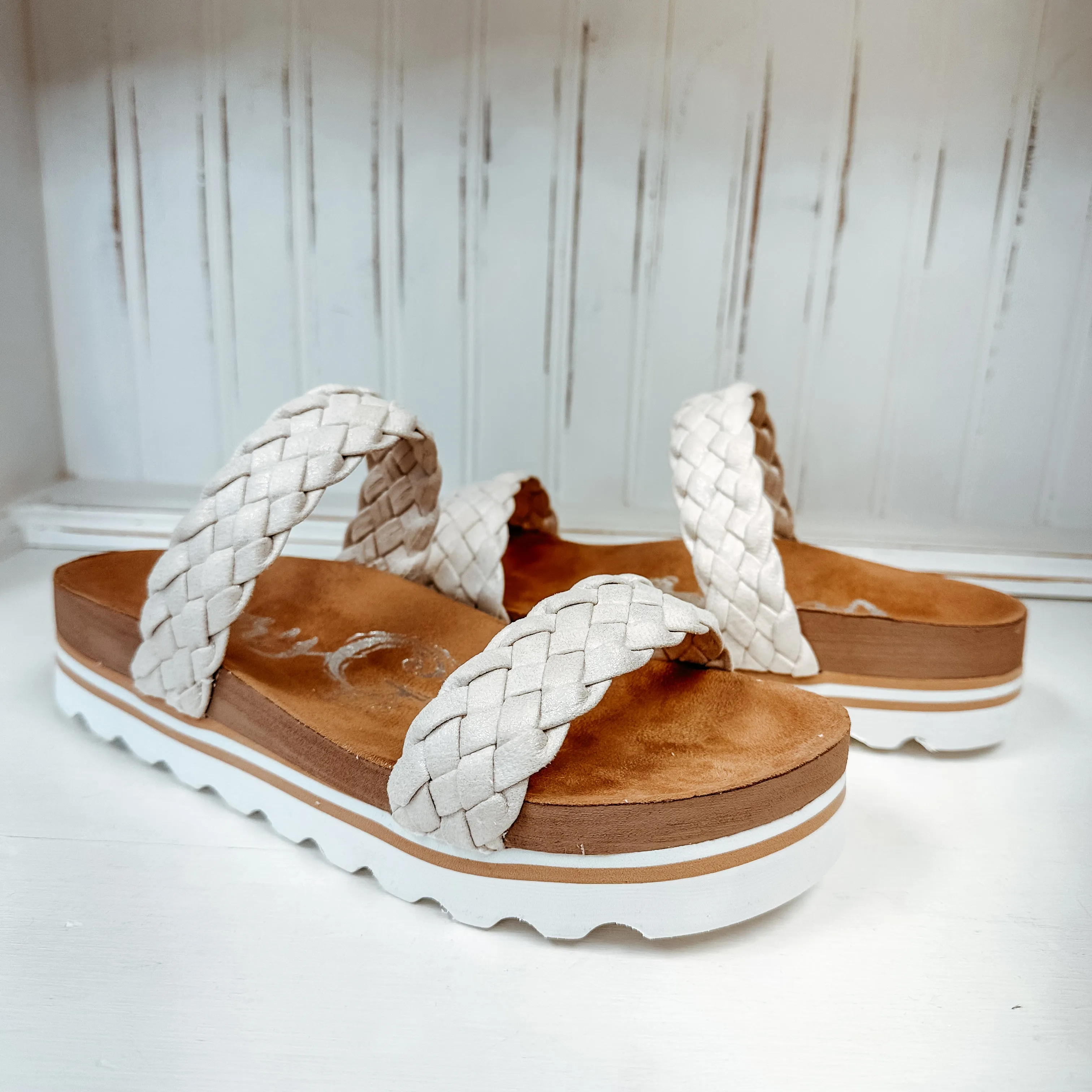 Braidon Platform Sandal - White