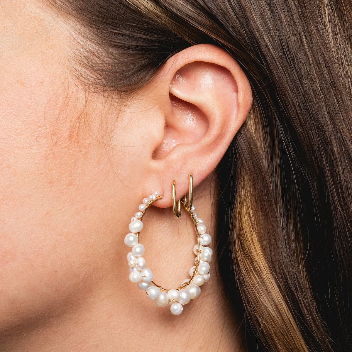 Cruz Pearl Hoop Earrings