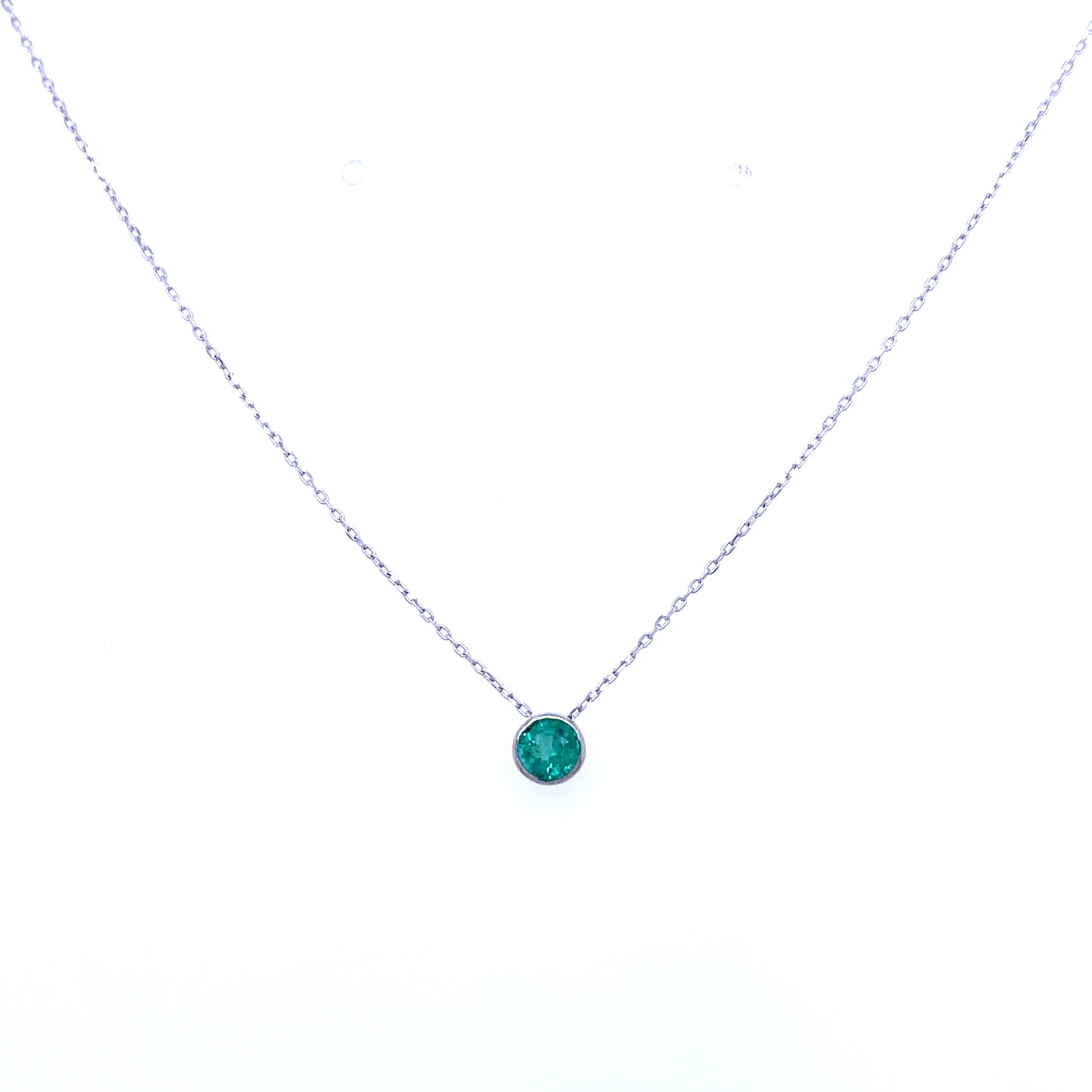 Emerald Solitaire Necklace