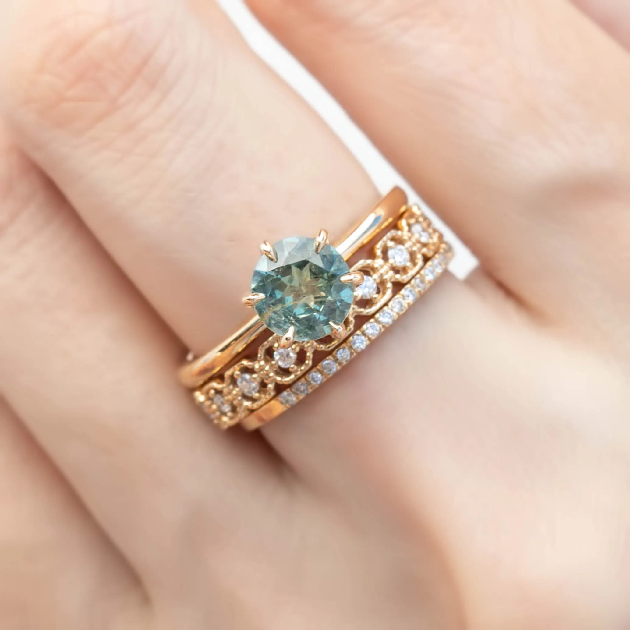 Floryn Ring 1.46ct Light Green Round Montana Sapphire, 14K Yellow Gold (One of a kind)