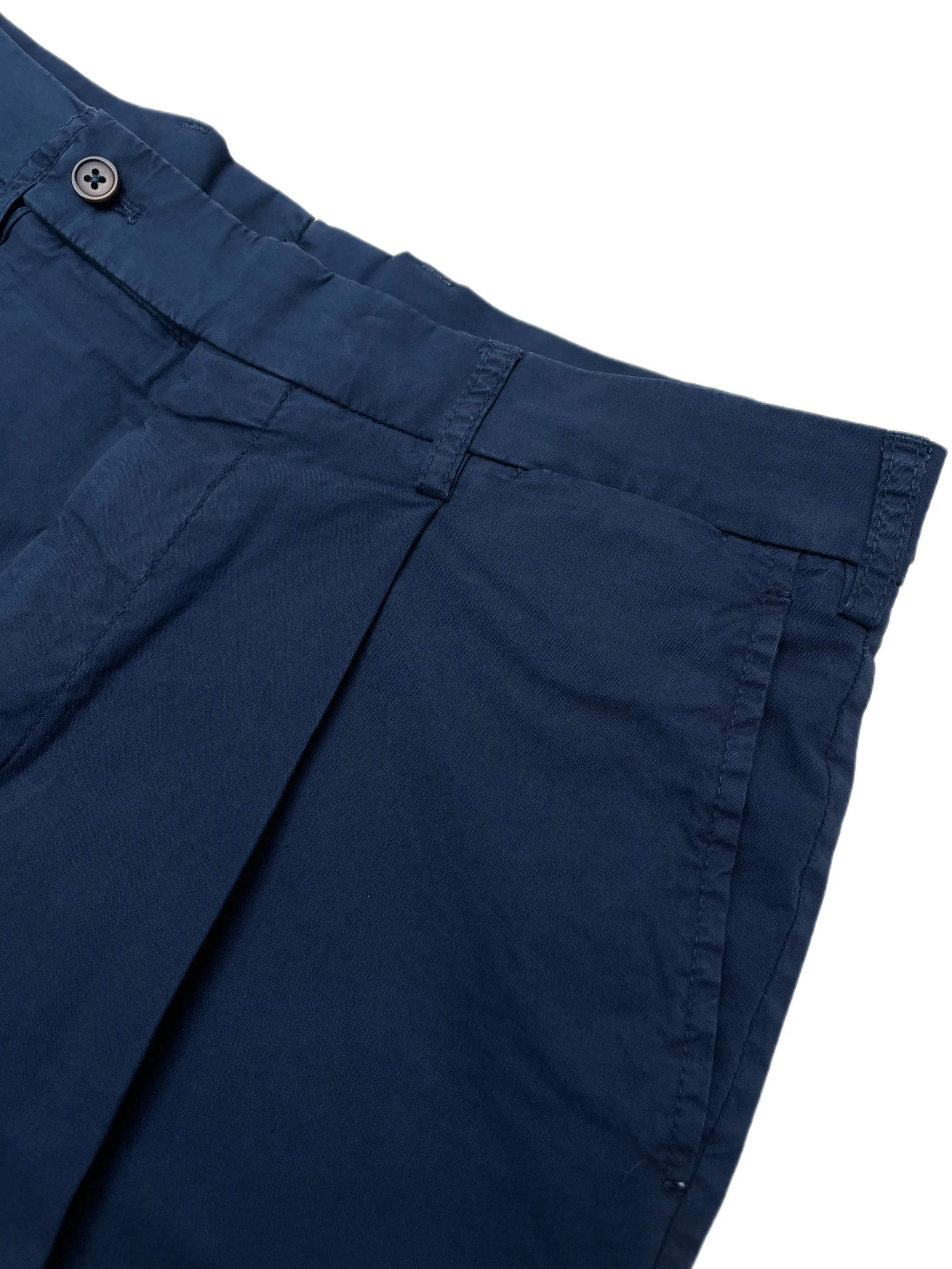 FRESH Cotton One-Pleat Shorts In Navy