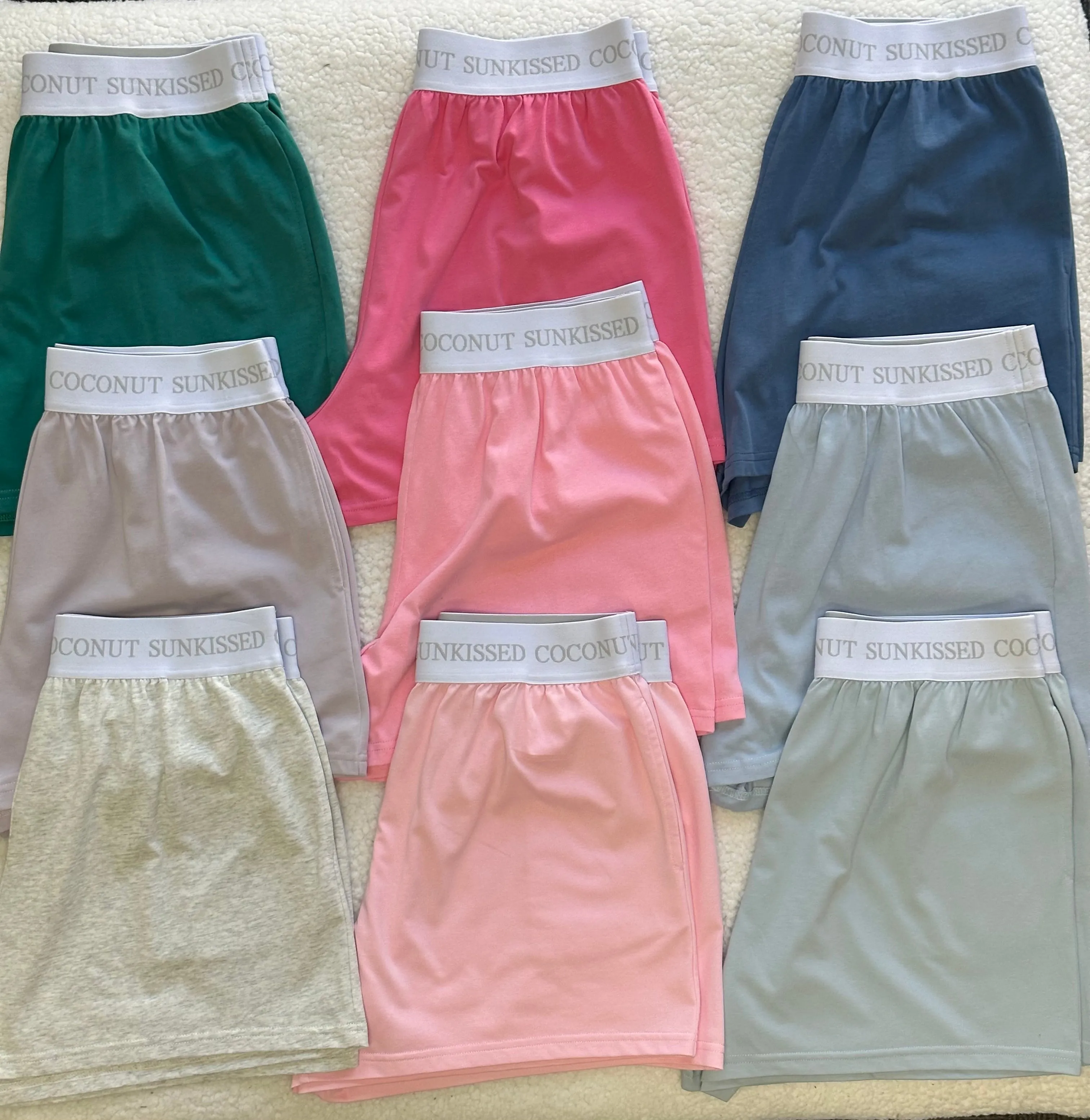 Hamptons Blue Basic Watercolor shorts