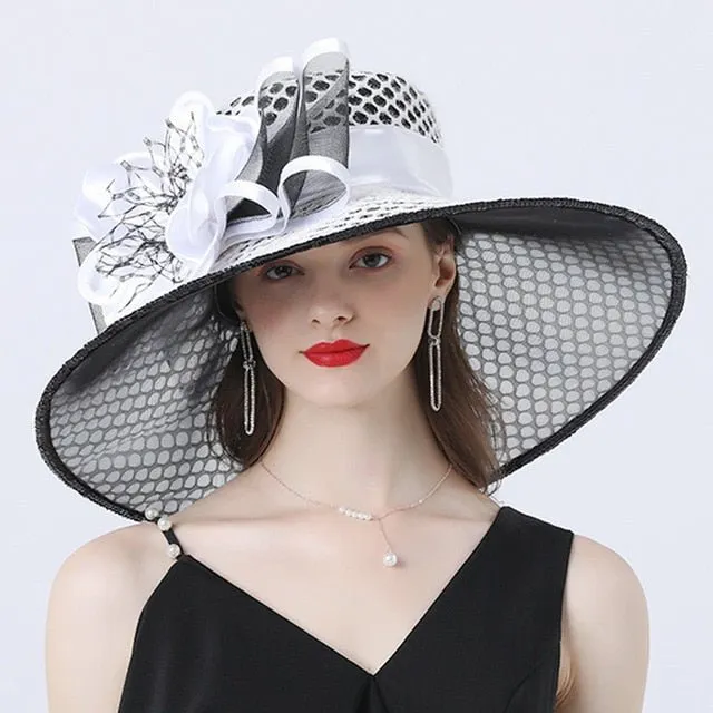 Hat Queen Benhamina (White)