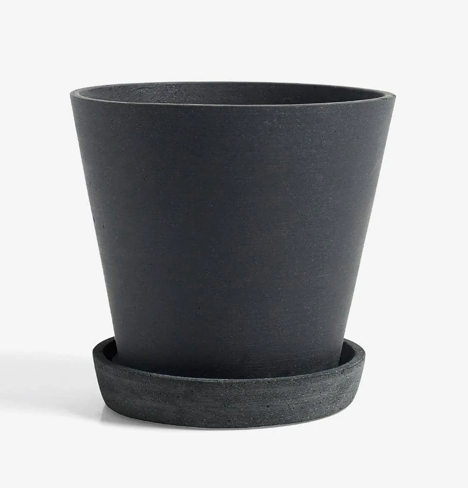 HAY Flowerpot with Saucer – L Black