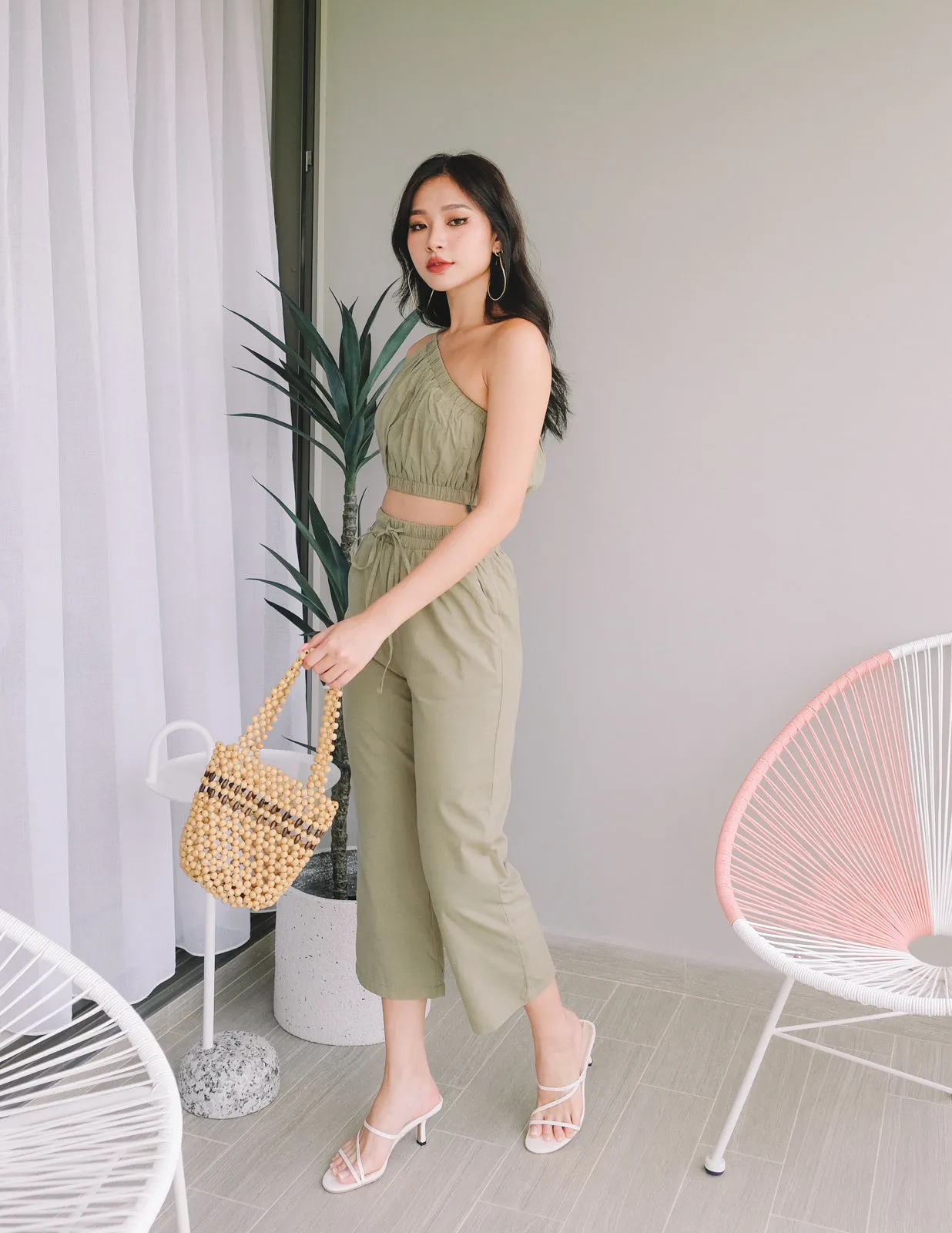 Jenna Linen Top in Olive