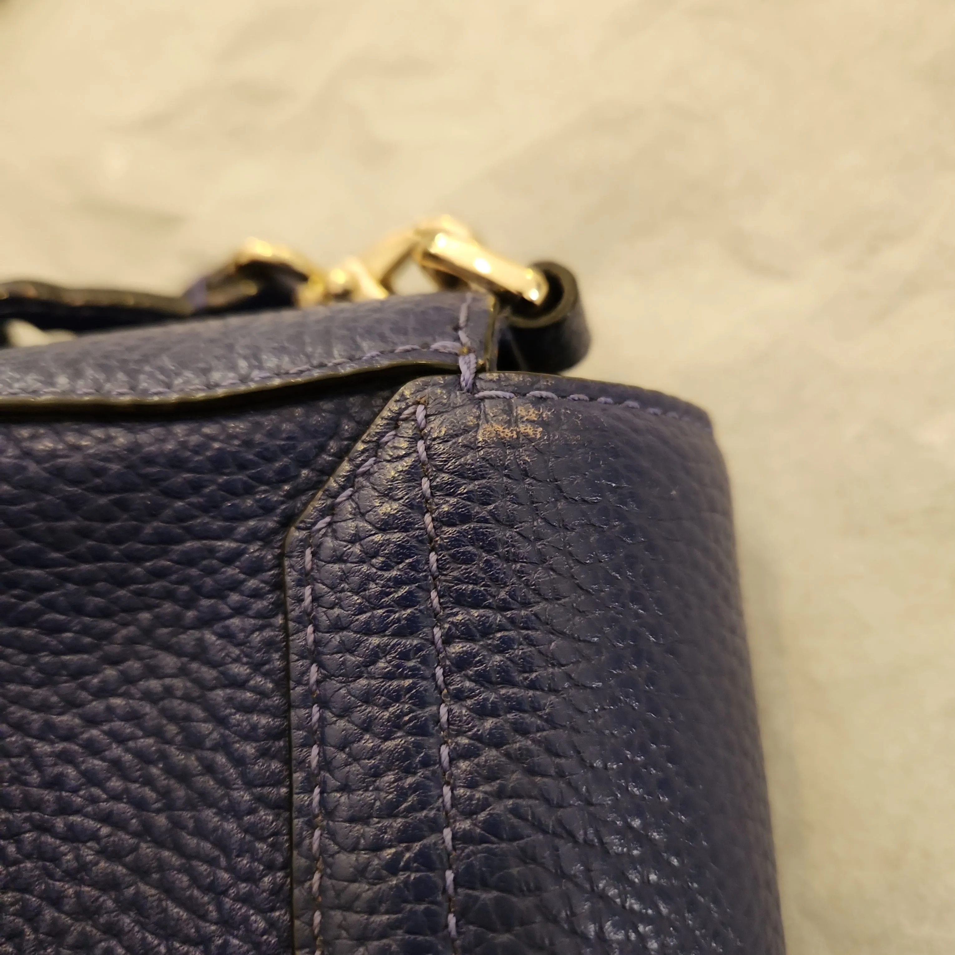 Kate Spade Navy Blue Pebbled Leather Crossbody Bag | Pre Loved |