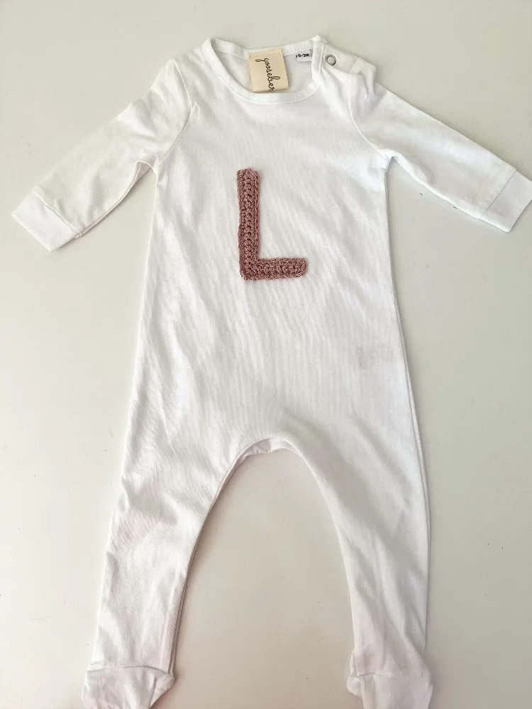 Organic cotton initial appliqué sleepsuit