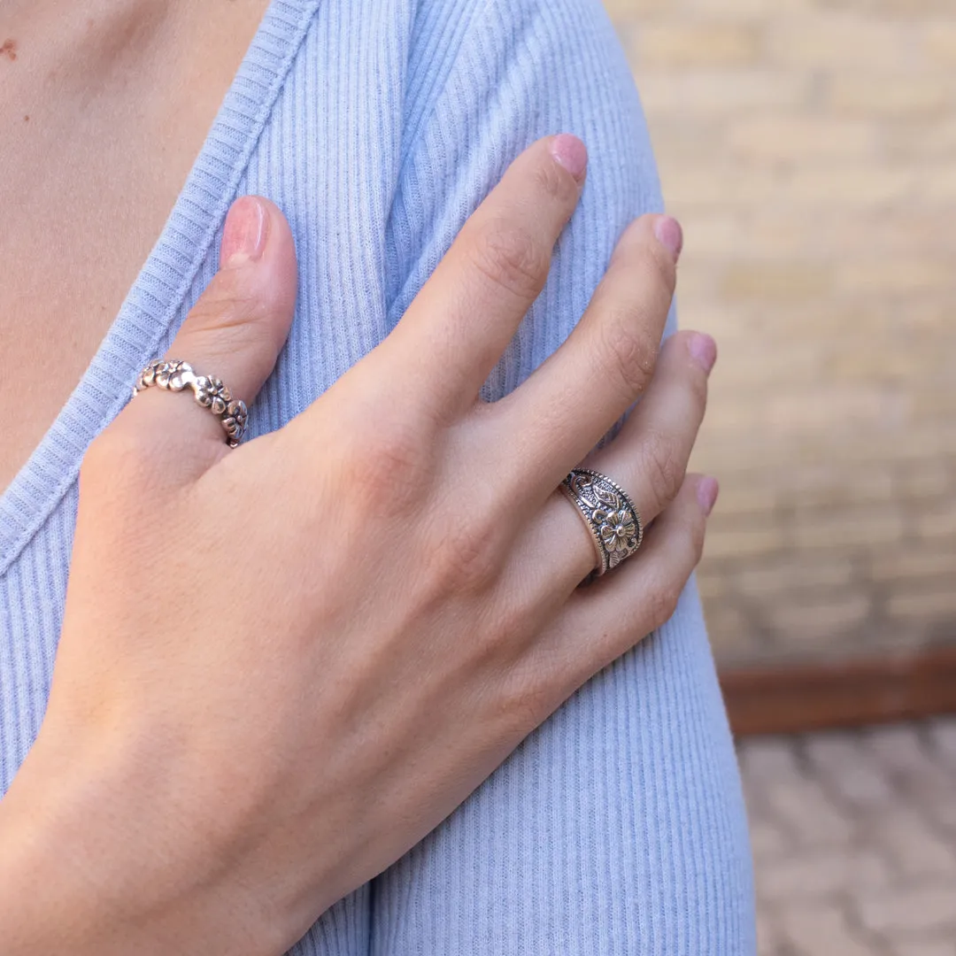 Oxidized Silver Flower & Leaf Ring