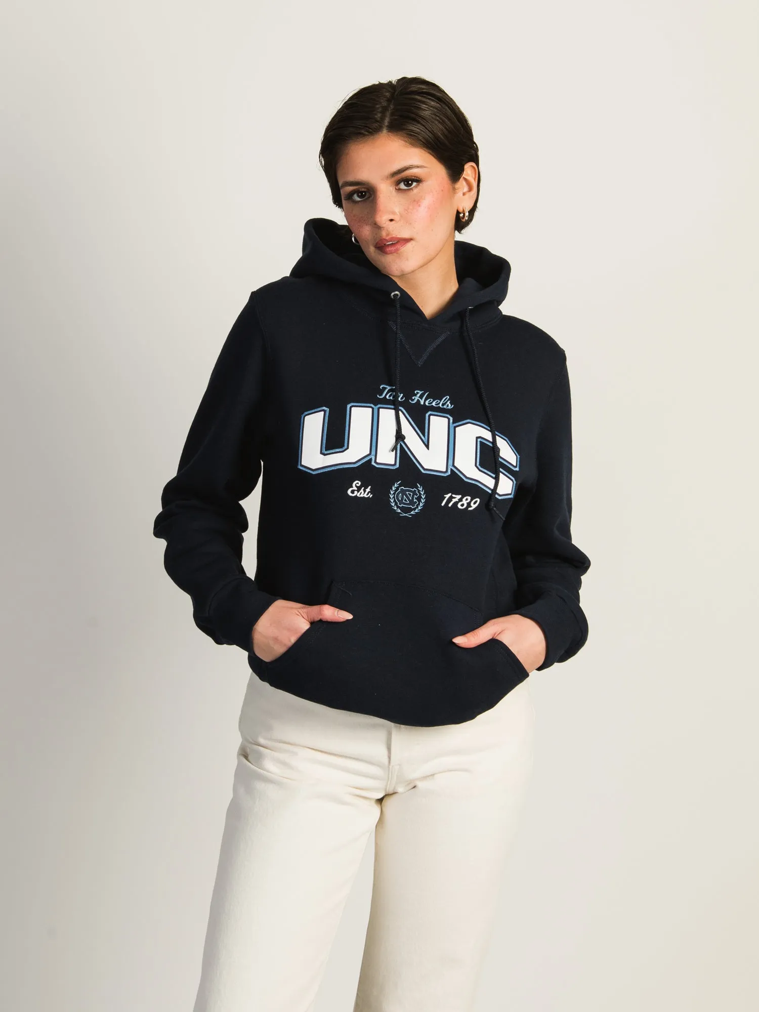 RUSSELL ATHLETIC UNC PULLOVER HOODIE