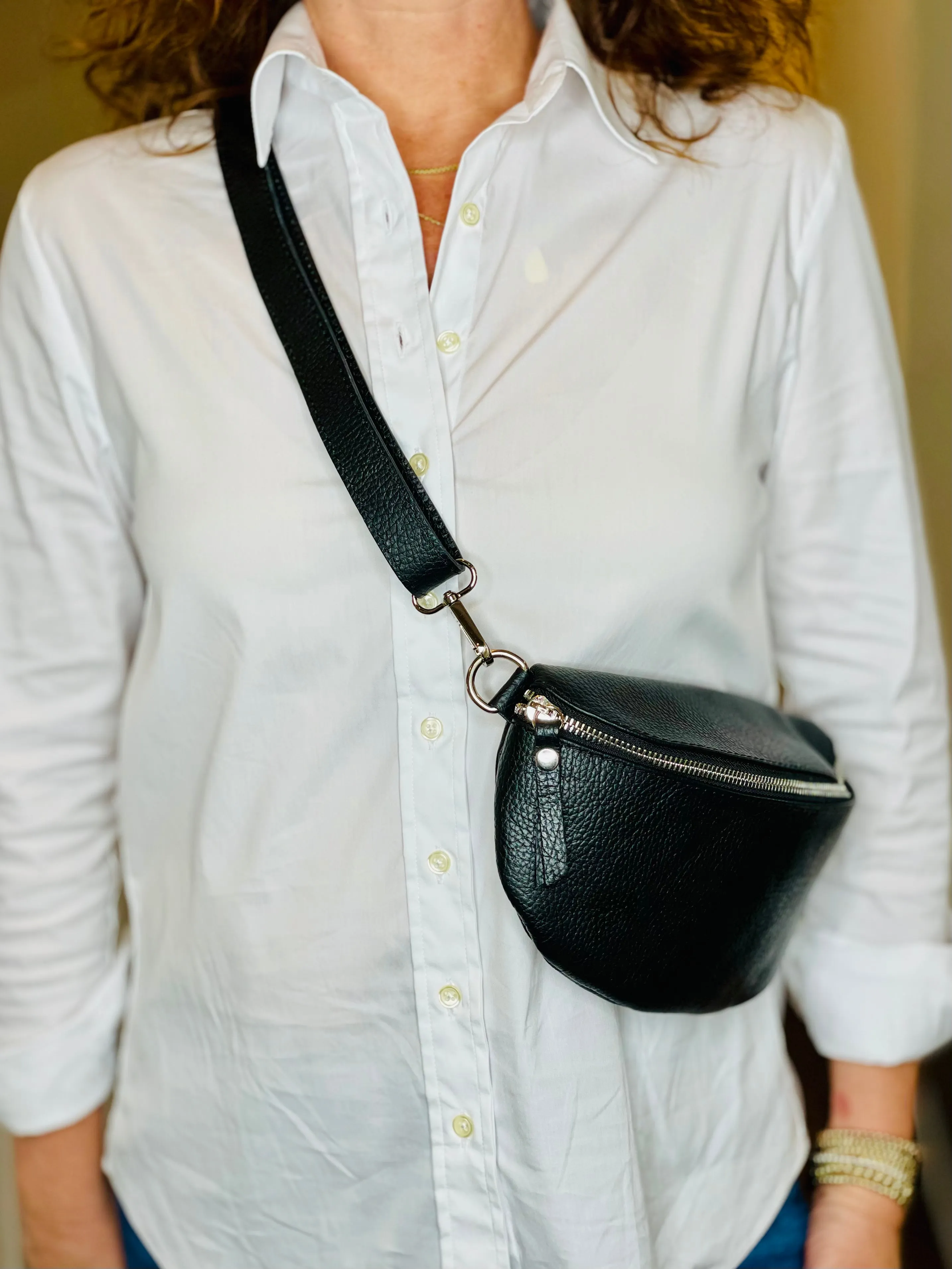 Small Leather Crossbody Bag in Black