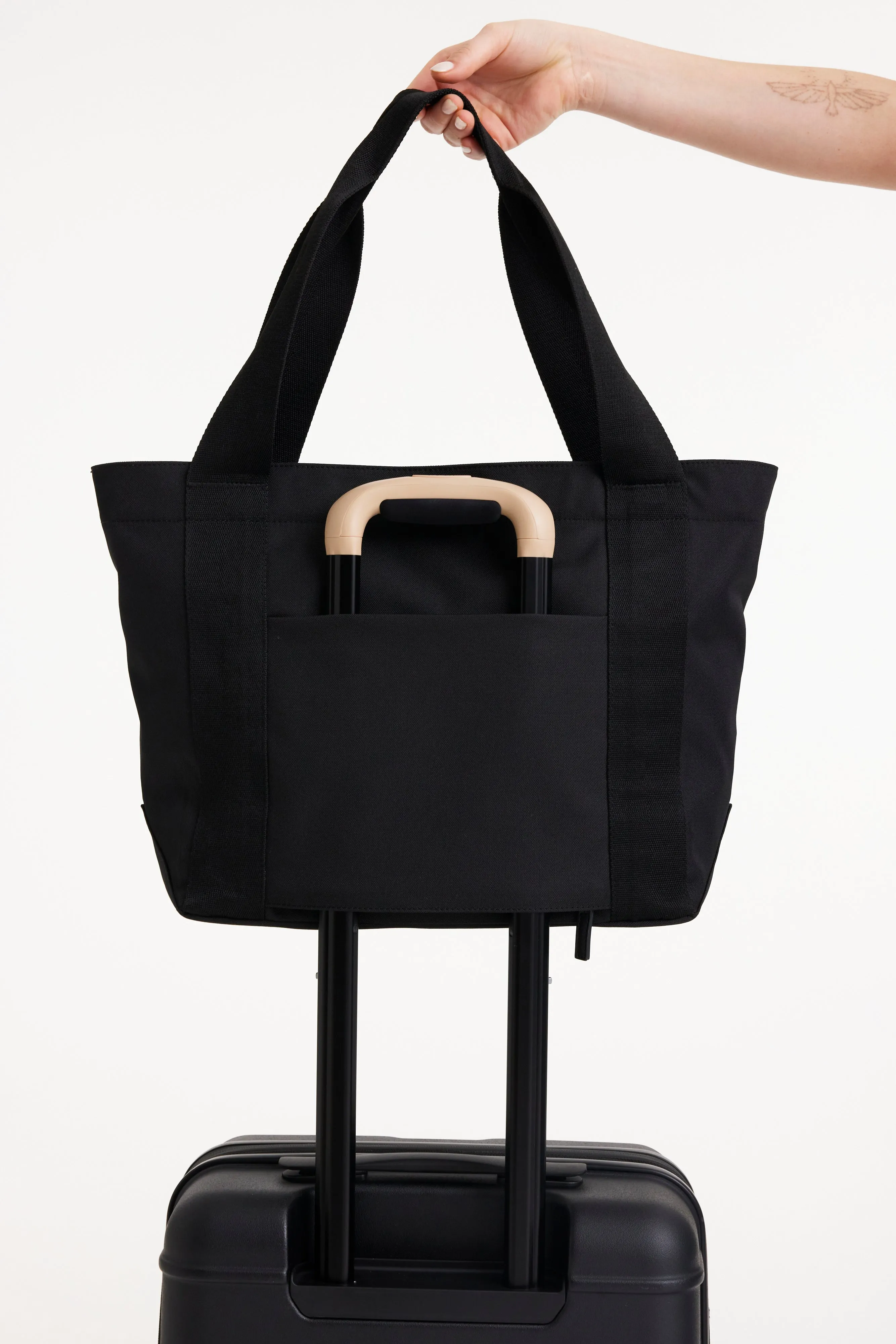 The BISics Tote in Black