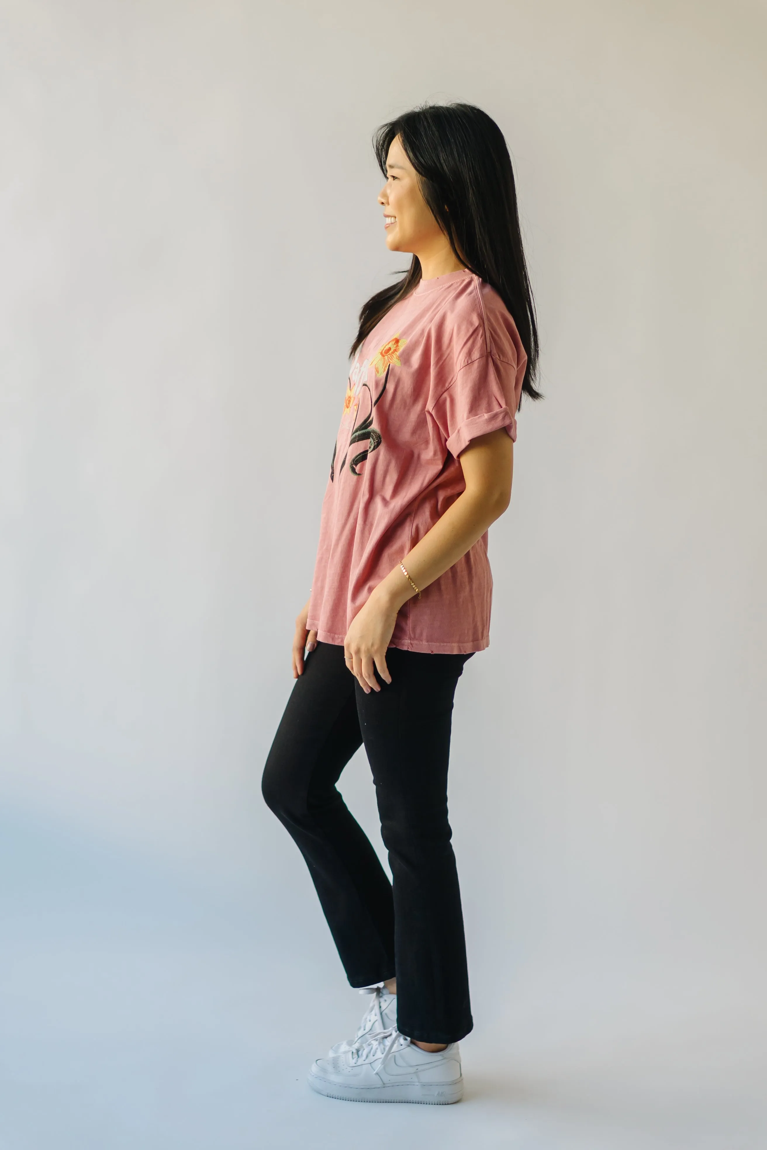 The March Daffodil Tee in Dusty Pink