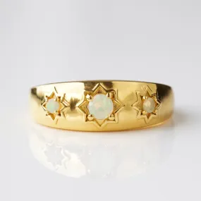 Vintage Opal Star Set Ring