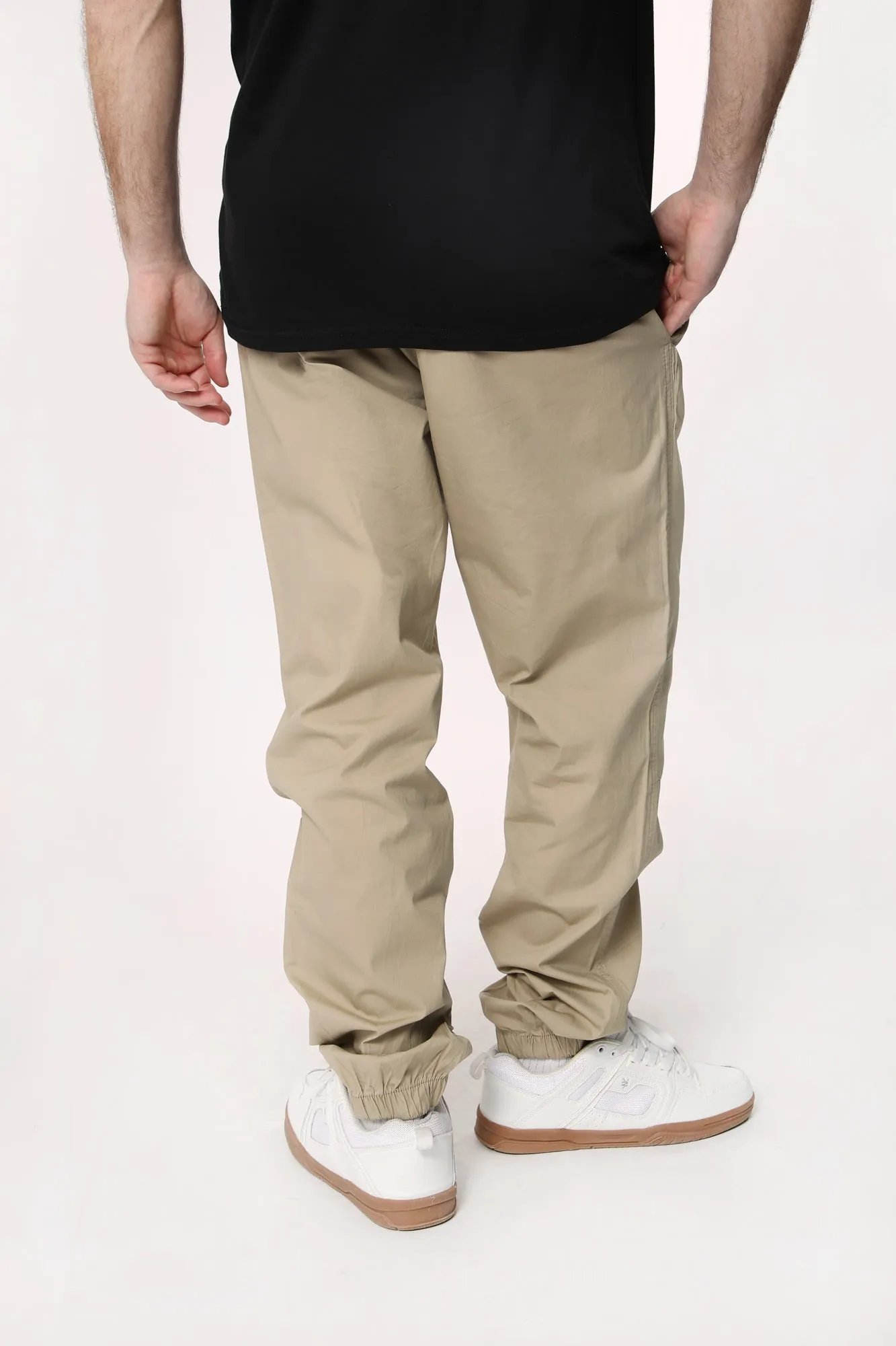 West49 Mens Relaxed Poplin Jogger